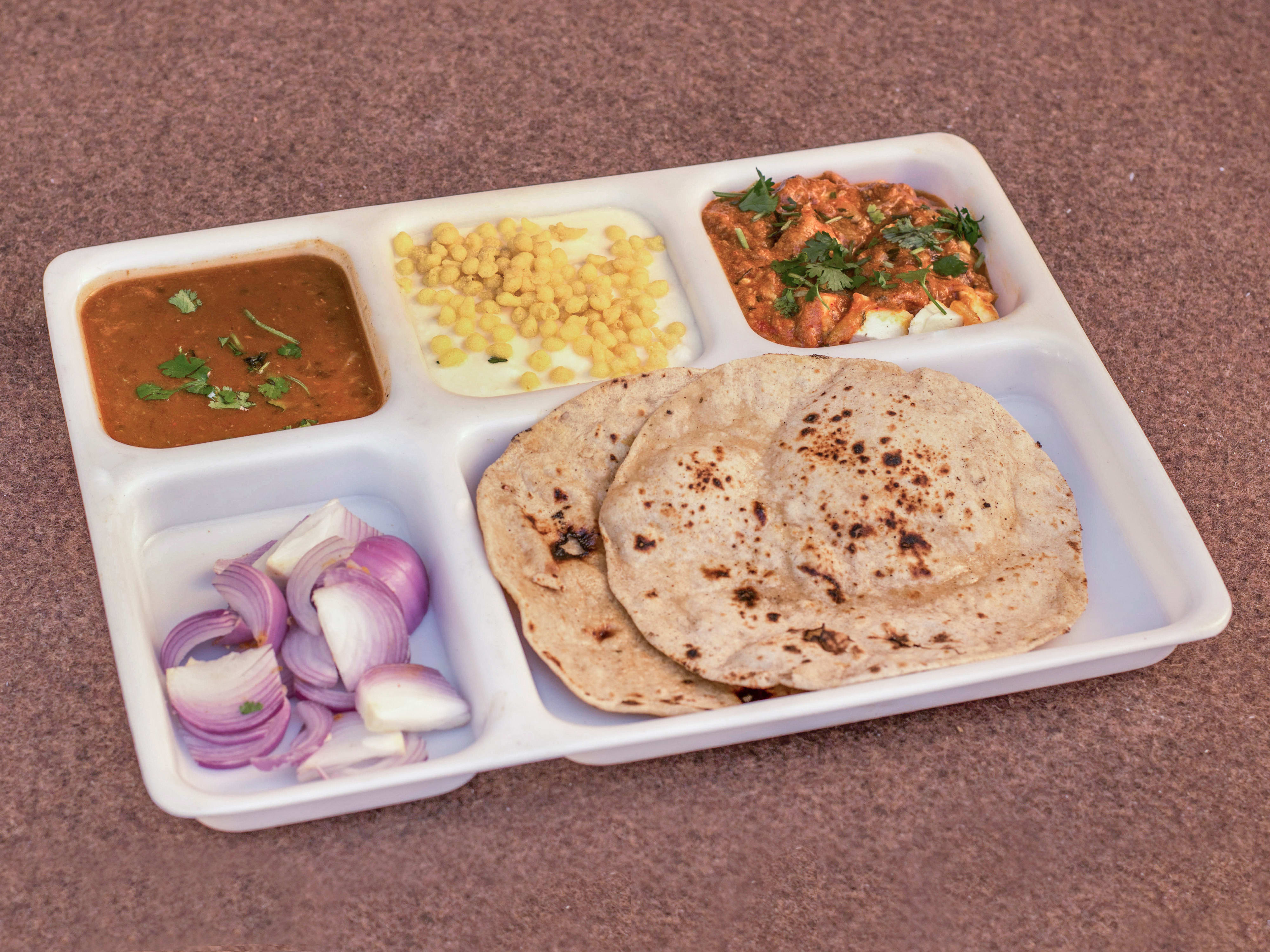 Seven spices restaurant - Logo