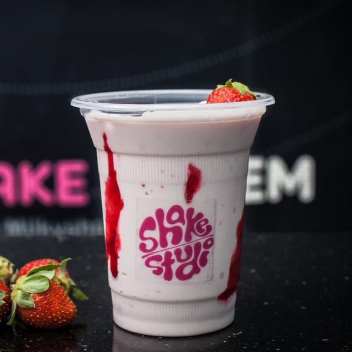 Shake Studio - Logo