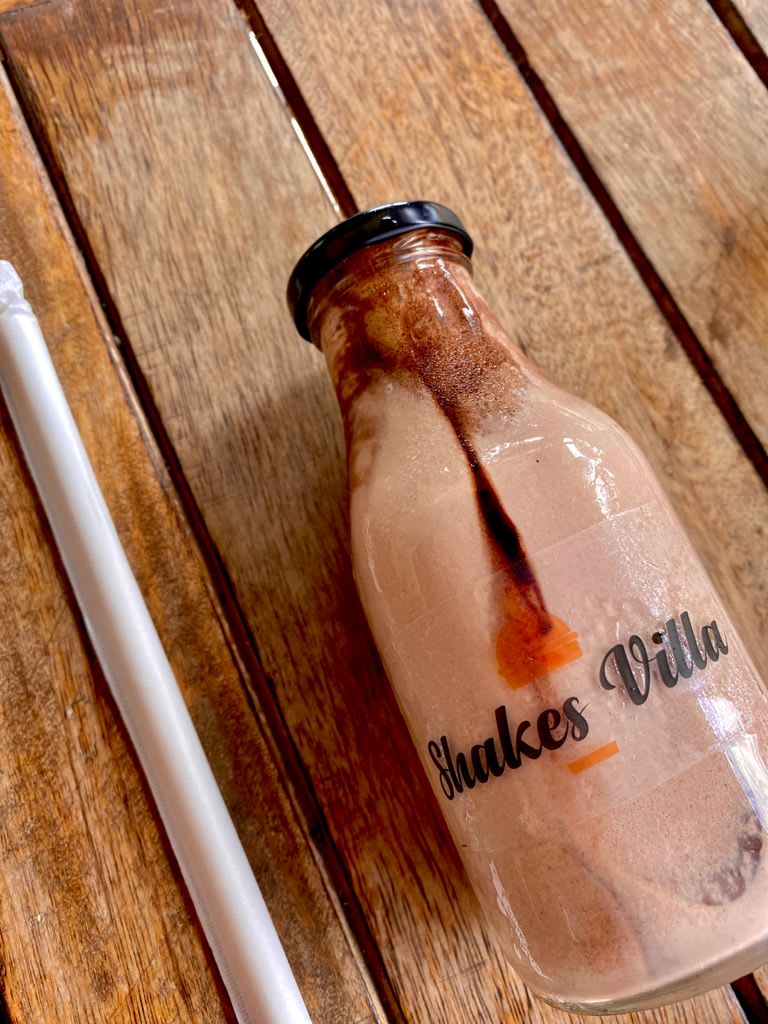 Shake Villa - Logo