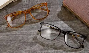 Shanti Opticals - Logo