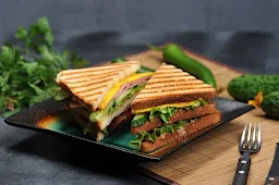 Sharma Ice Cream & Pavbhaji - Logo