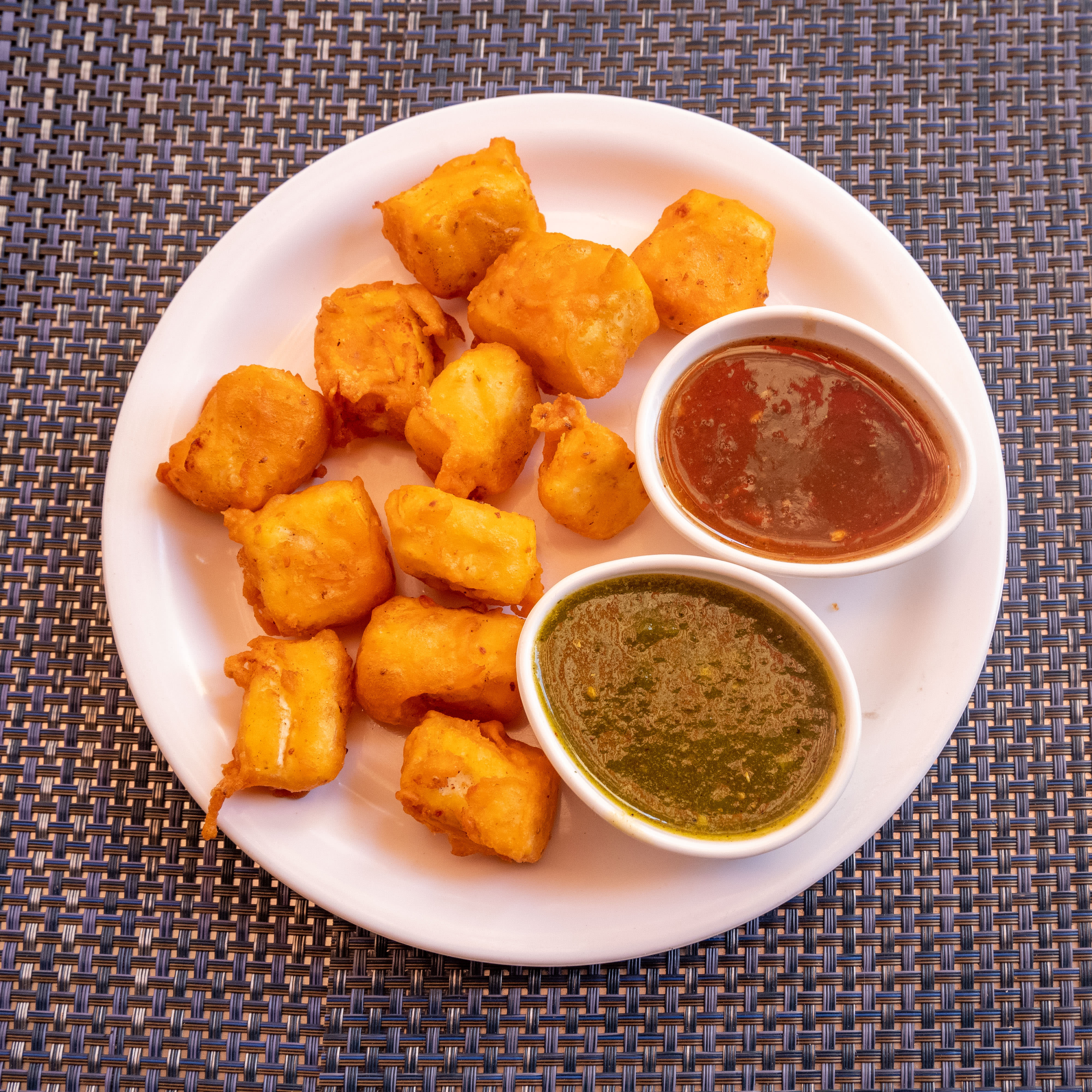Sharma Snacks - Logo