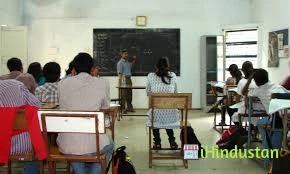 SHAYADRI SCHOOL - Logo