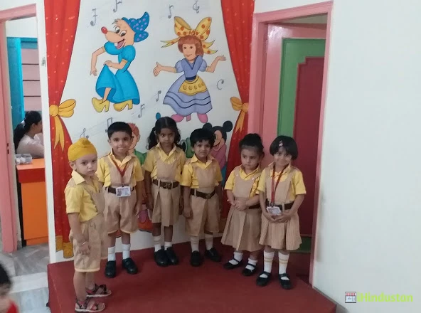 Shemford Little Stars - The No.1 Play Way School Amrits - Logo