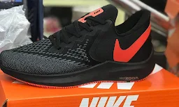 Shoe Wonder - Cover photo