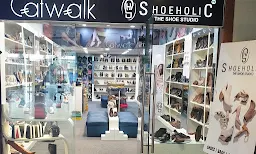Shoeholic Footwear - Logo
