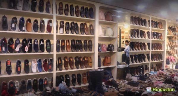 Shoeholic Footwear - Logo
