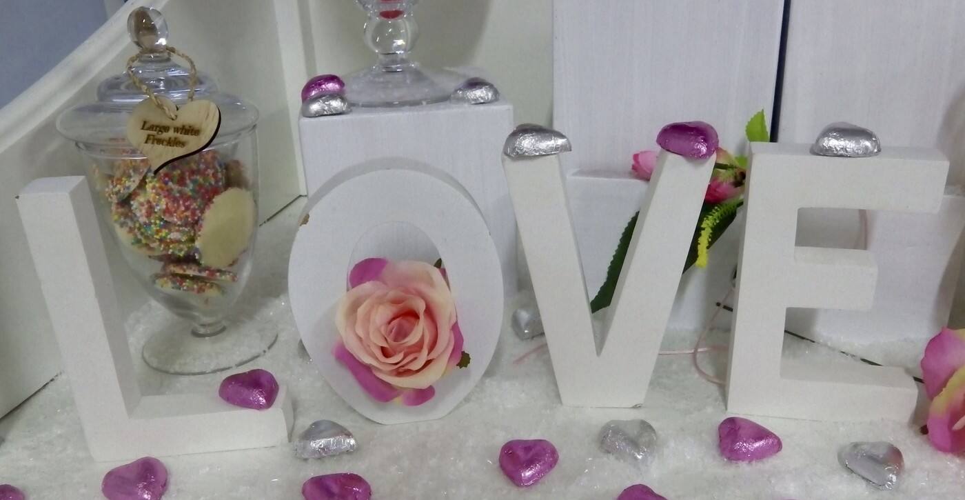 Shop no 8 - Logo