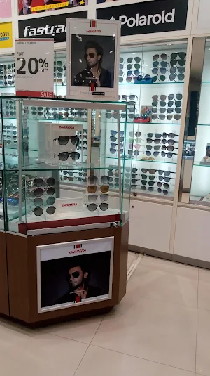 Shoppers Stop - Logo