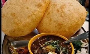 Shree Chhole Bhature - Logo
