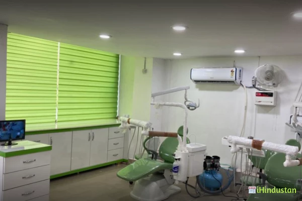 (Shree )Dental clinic - Logo