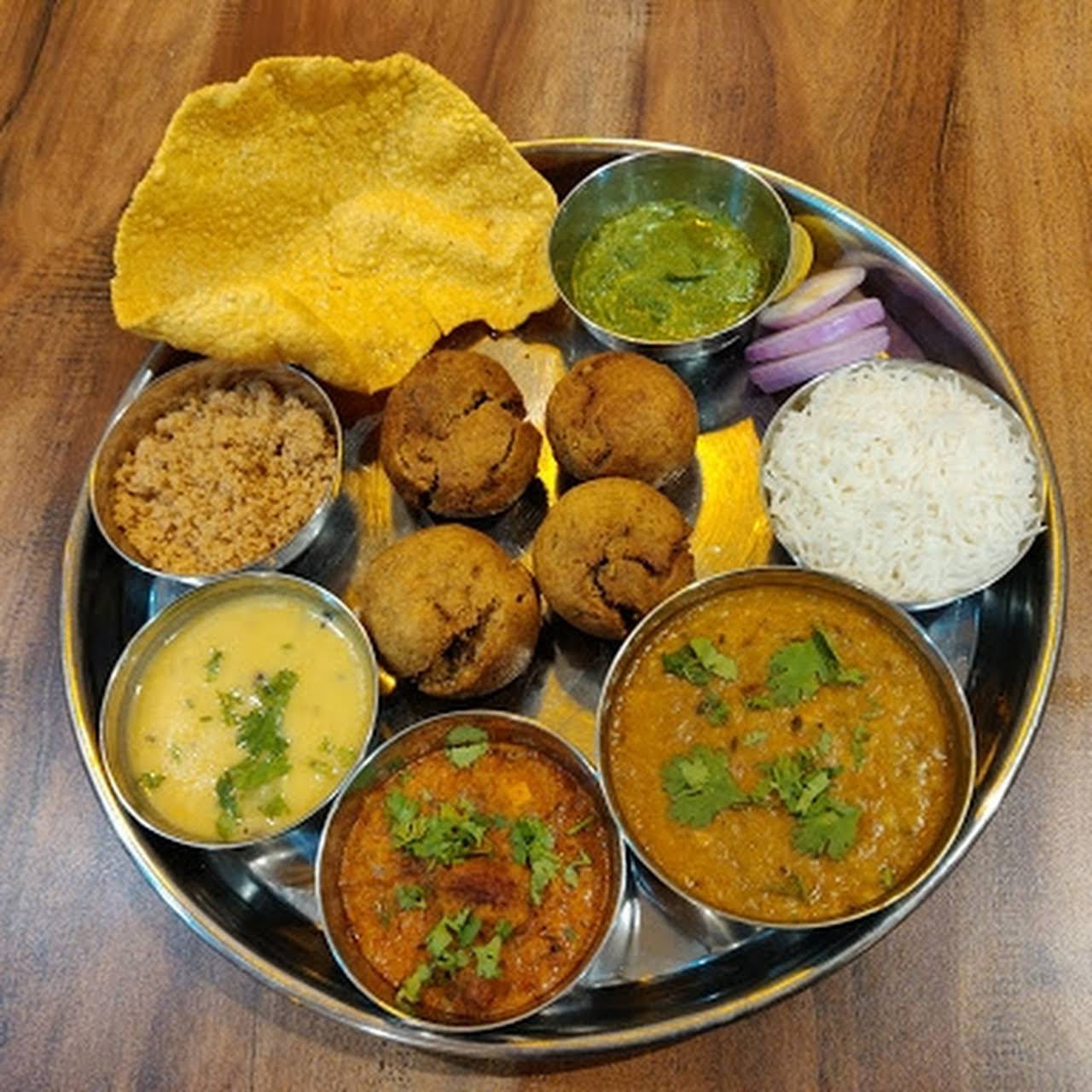 Shree Hari Seasonal Dhaba 2 - Logo