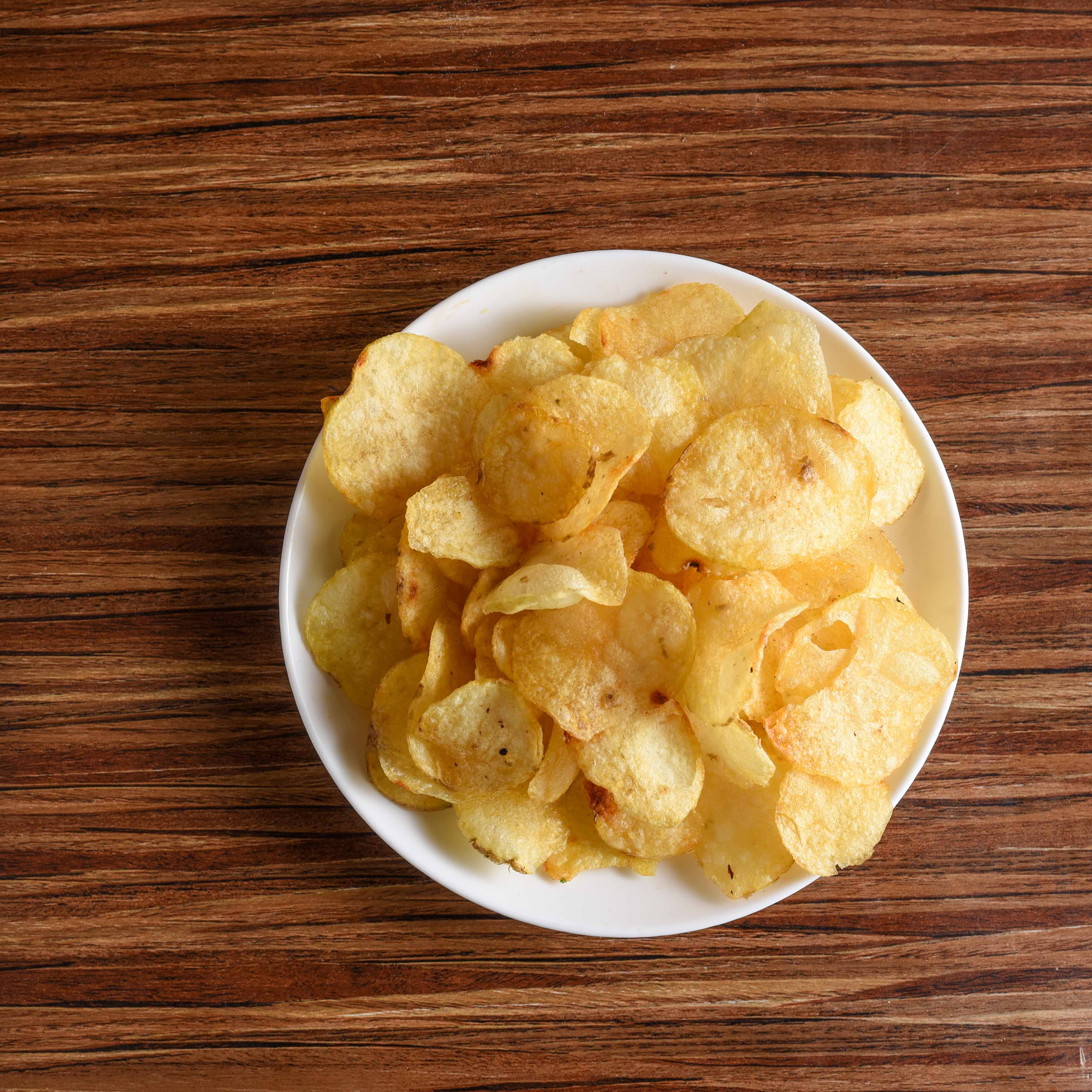 Shree Krishna Hot chips - Logo