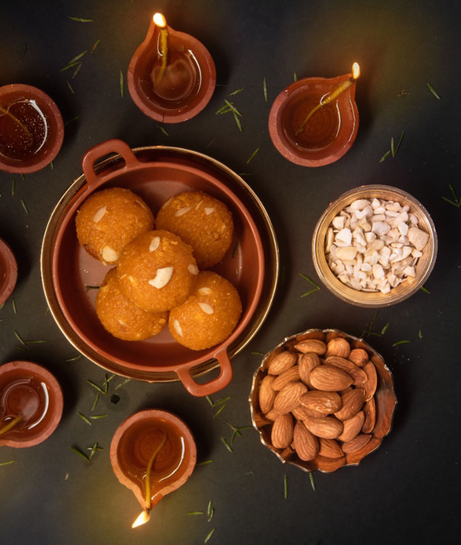 Shree Mahalakshmi Sweets - Logo