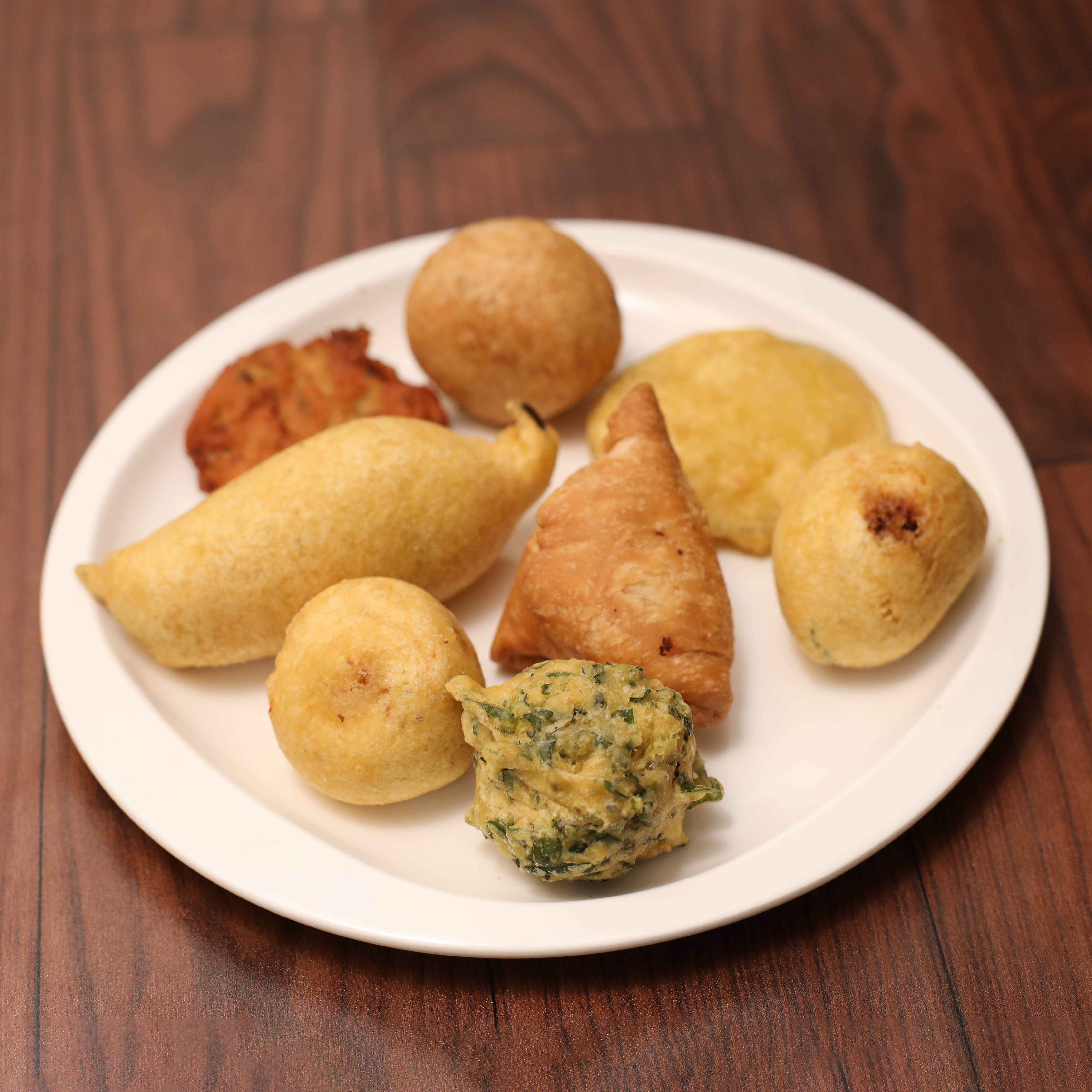 Shree Mayur Bhajiya - Logo