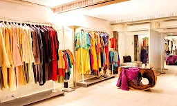 Shreem Design Boutique - Logo