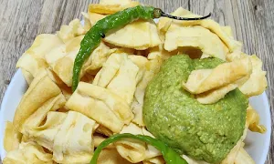 Shree Narayan Khaman Dhokla And Sweets - Cover photo