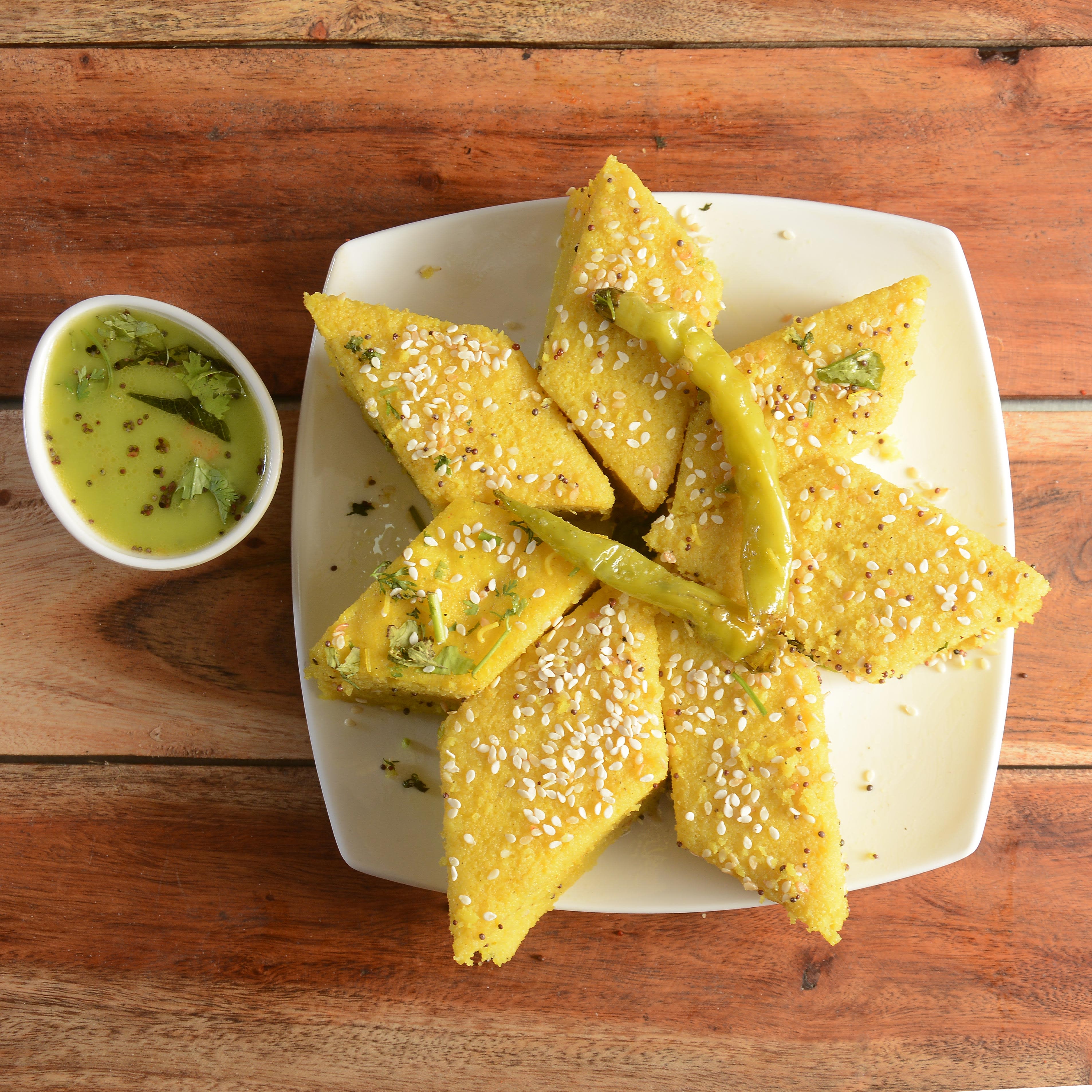 Shree Narayan Khaman Dhokla & Sweets - Logo