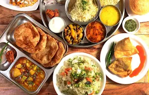Shree Samarth Pure Veg - Logo