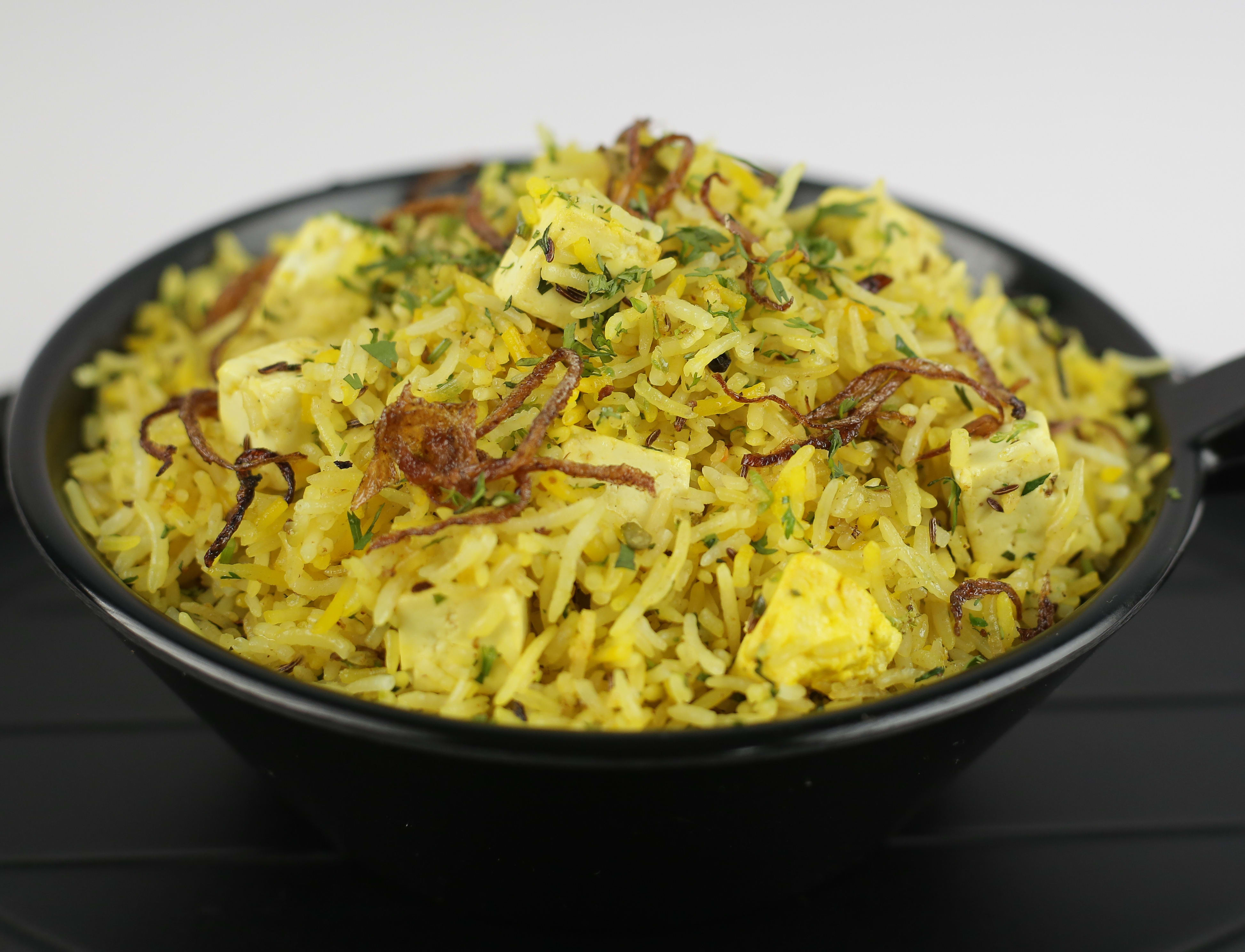 Shree Upahar Va Poli Bhaji Kendra - Logo