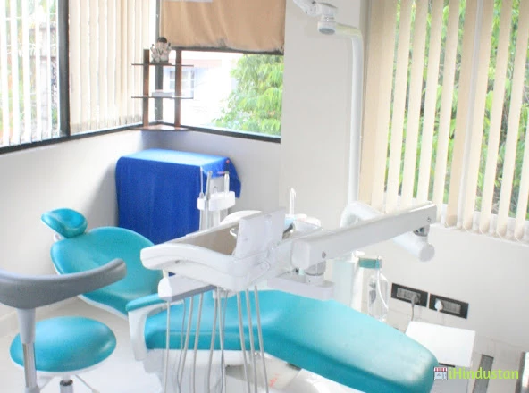 Shreyas Dental Clinic - Logo