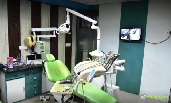 Shri BalaJi Dental Care - Logo