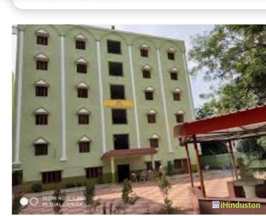 shri chetnaya junior college - Logo