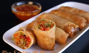 Shri Delicious Food - Logo