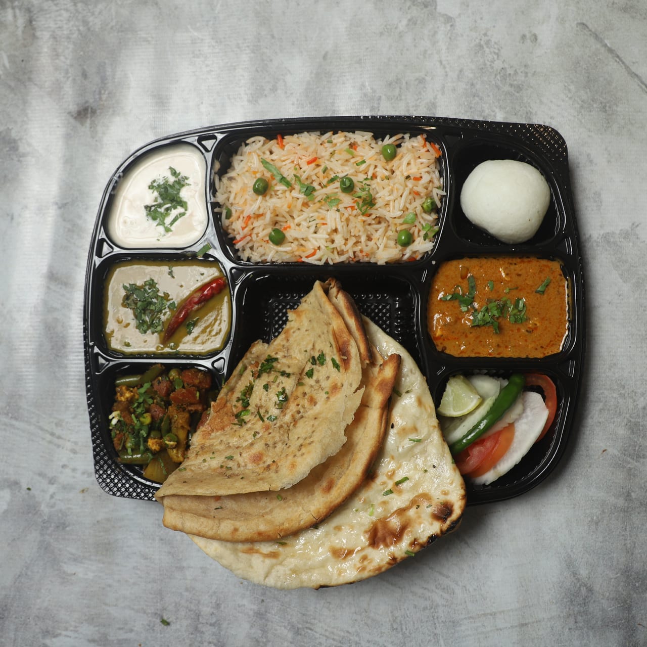 Shri mukundam kitchen - Logo