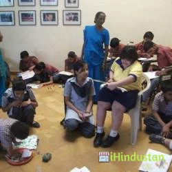 Shri Nirmal Vivek School - Logo
