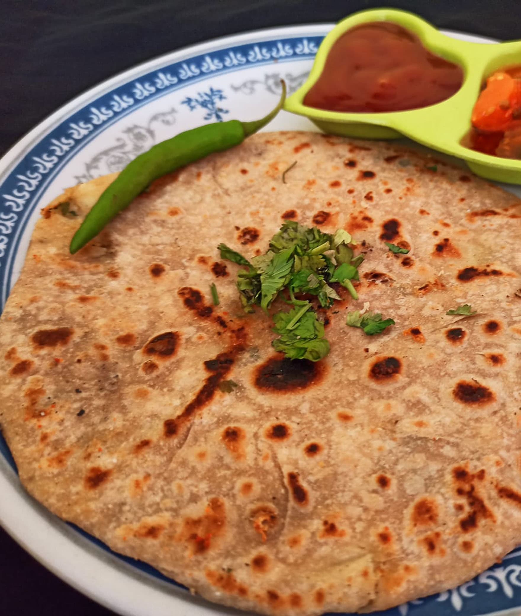 Shri Shyam Paratha Wale - Logo