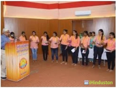 Shri Vardhman Girls College - Logo