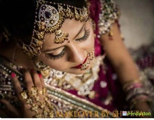 Shweta's Makeover - Logo