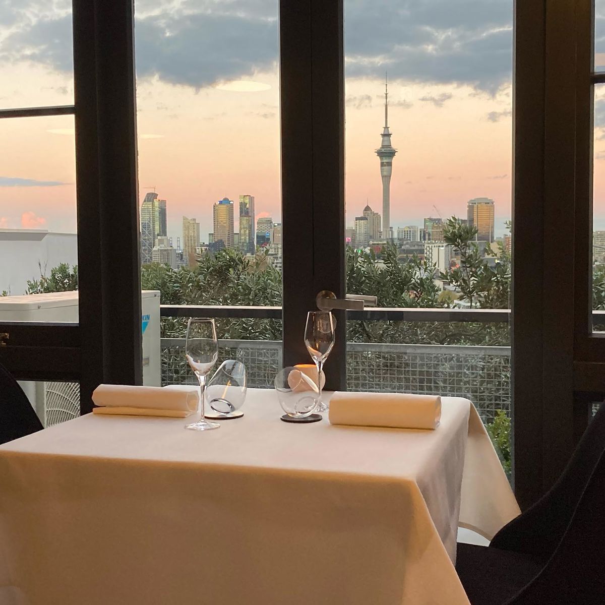 Sidart Restaurant - Logo