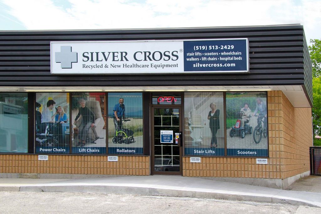 Silver Cross - Logo