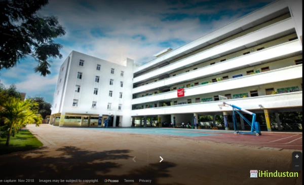 Silver Oaks International School - Logo