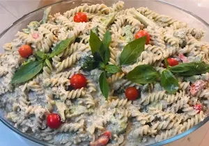 Sim's Kitchen - Cover photo