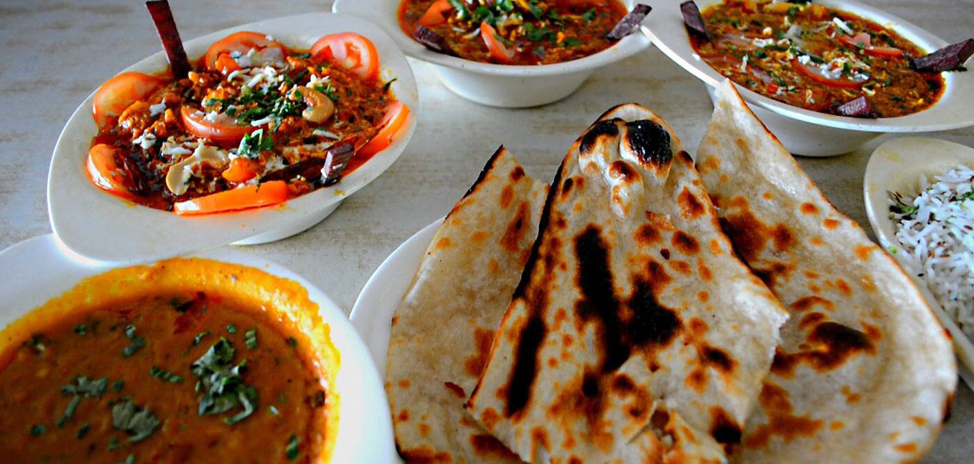 Singh's Eatery - Logo