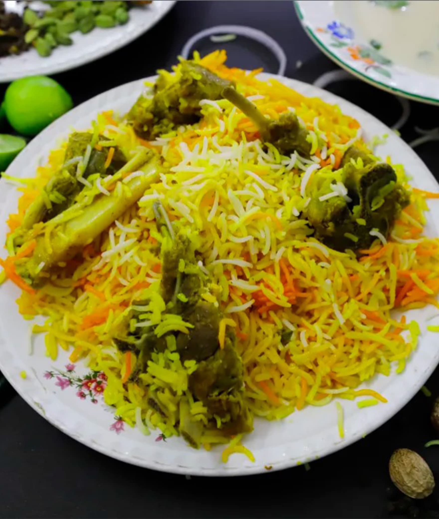 Siraj Restaurant - Logo