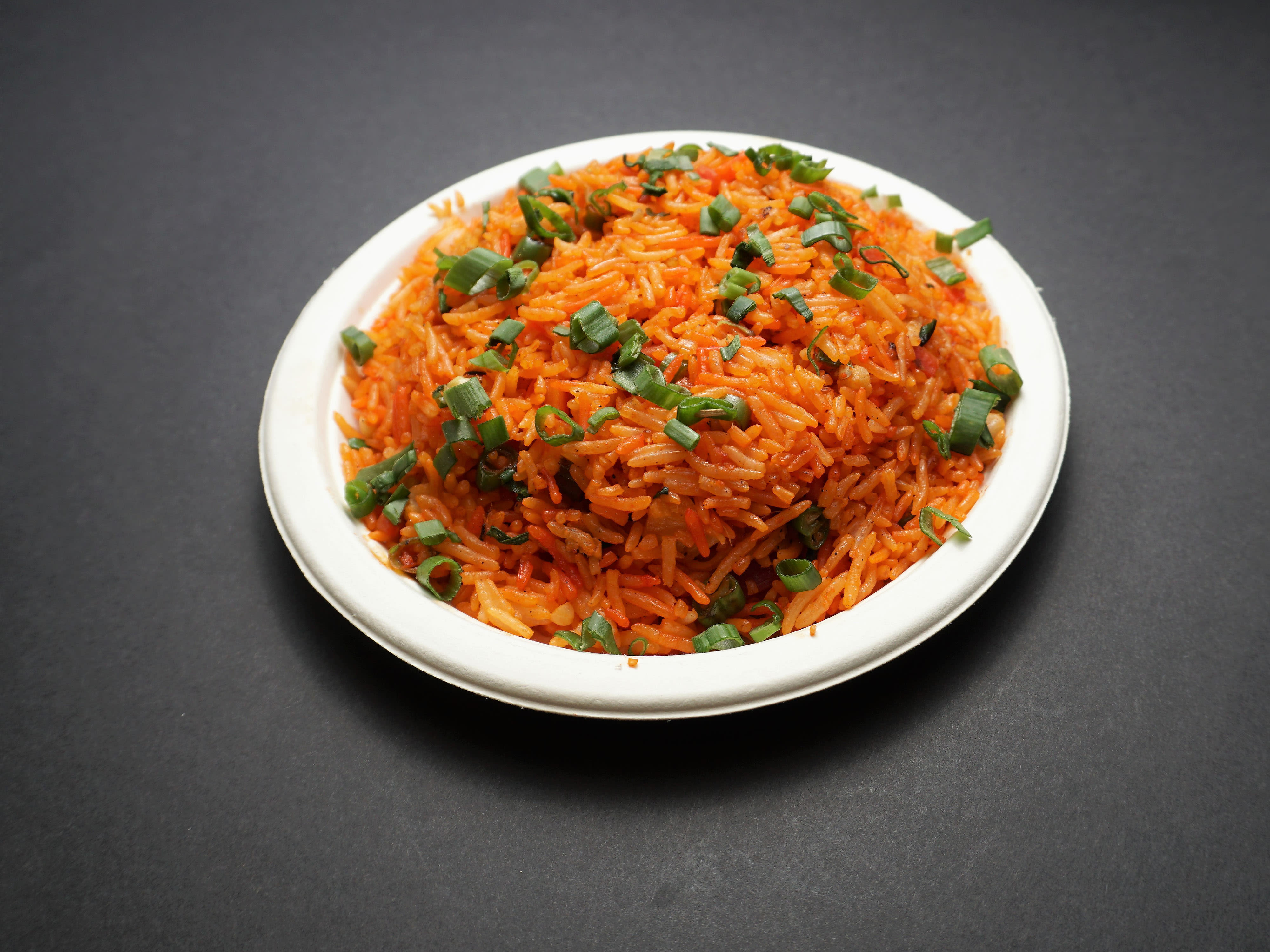 SIZZLING SPICES - Logo