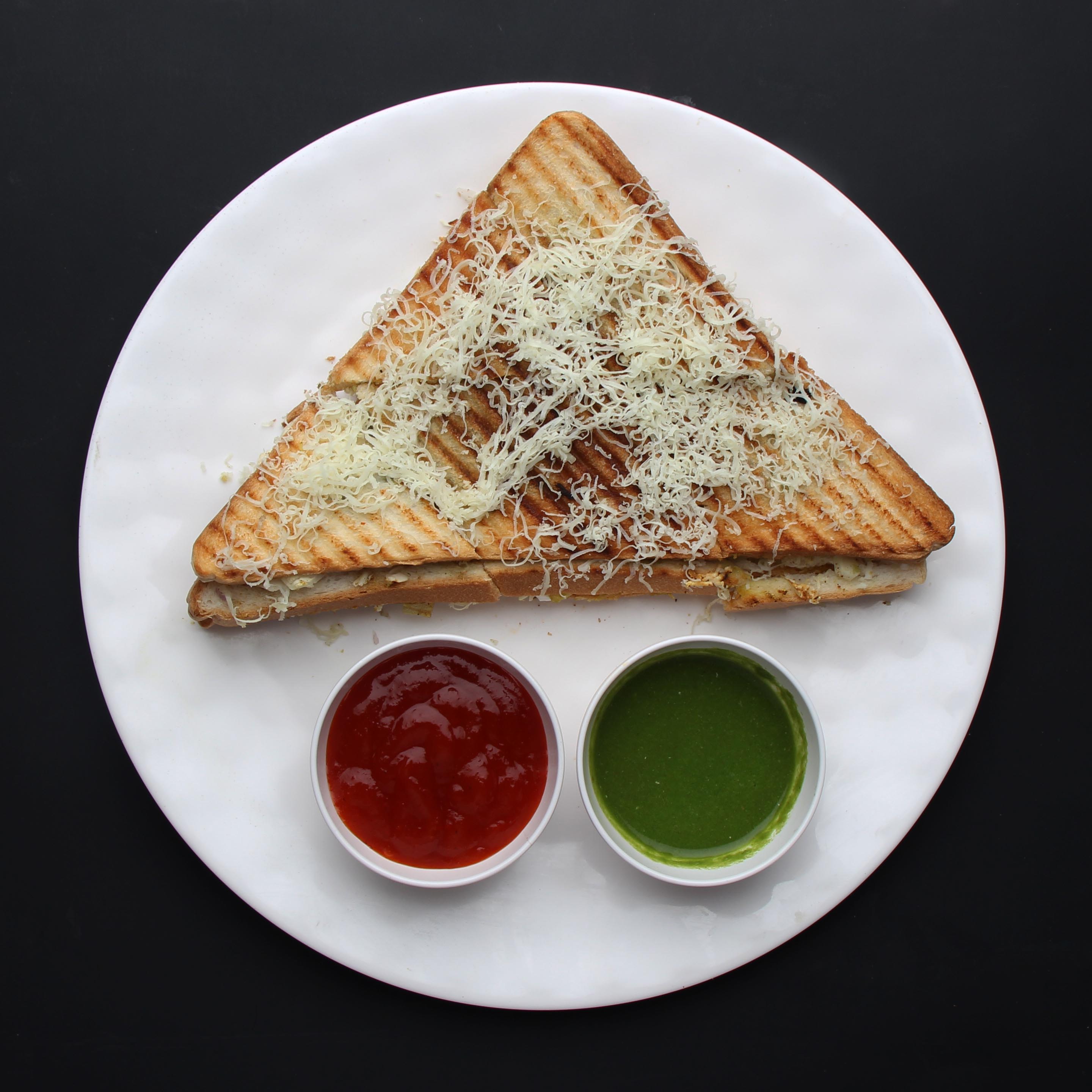 S Kumar Sandwich Amroli - Logo