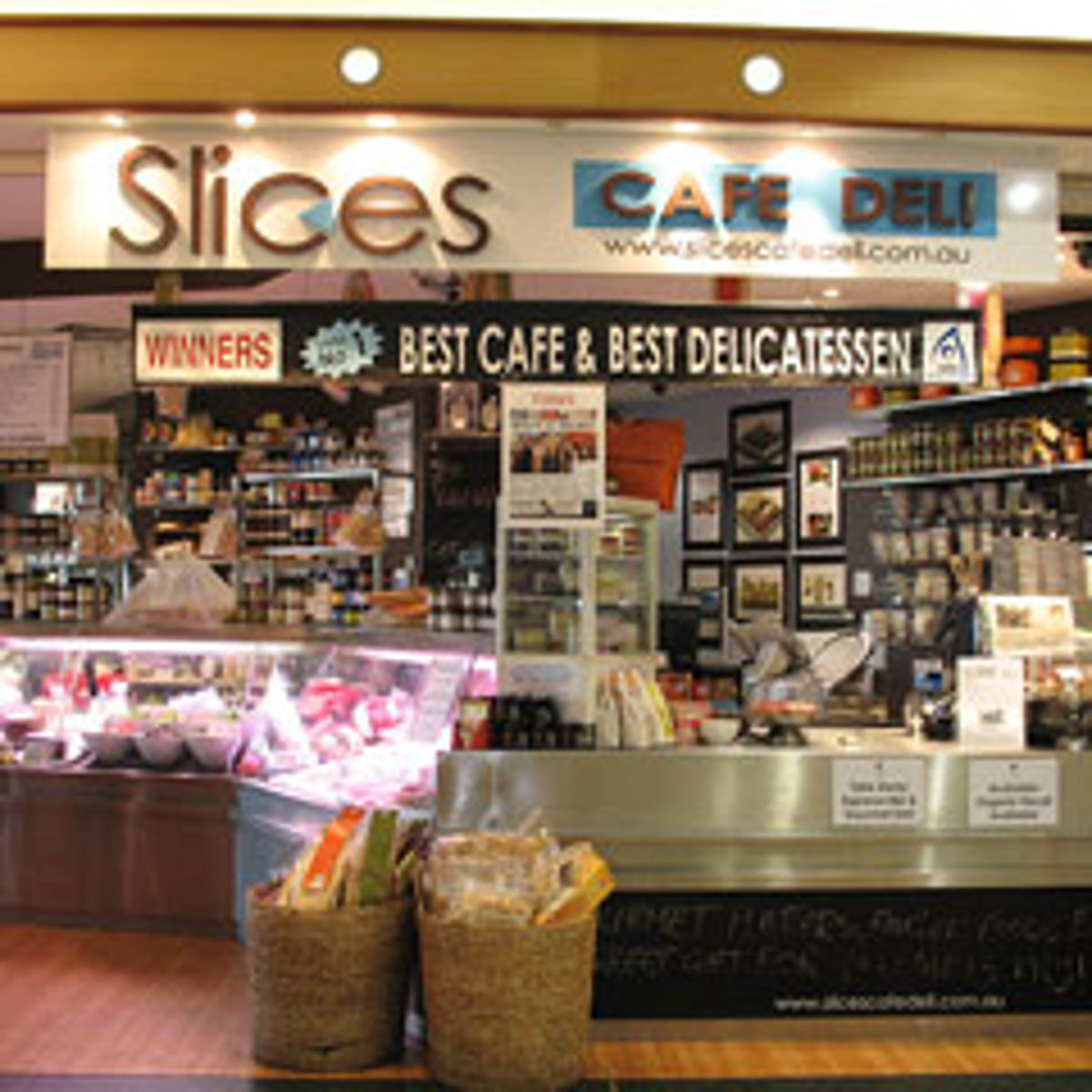 Slices Cafe Deli - Logo