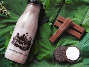 Slurpy Shakes - Logo