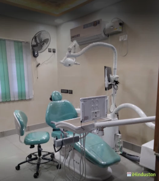 Smile Arc Dental And Implant Clinic - Logo