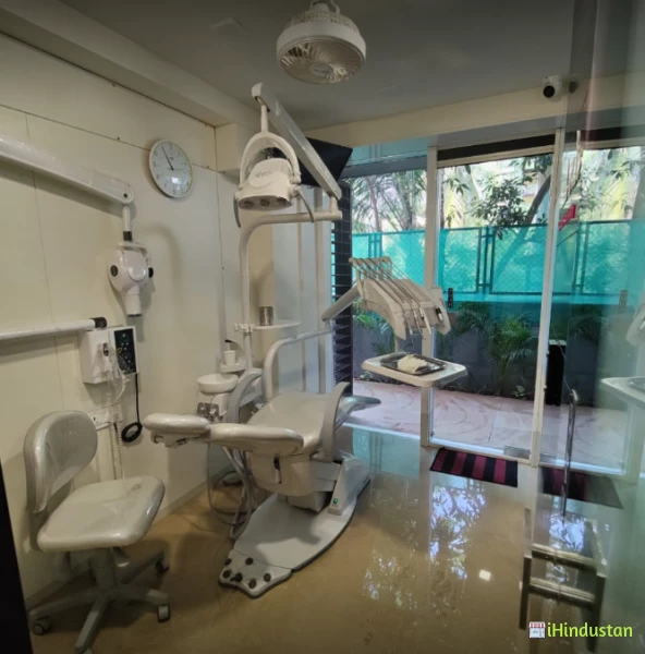 Smile Evolve Dental Clinic - Logo