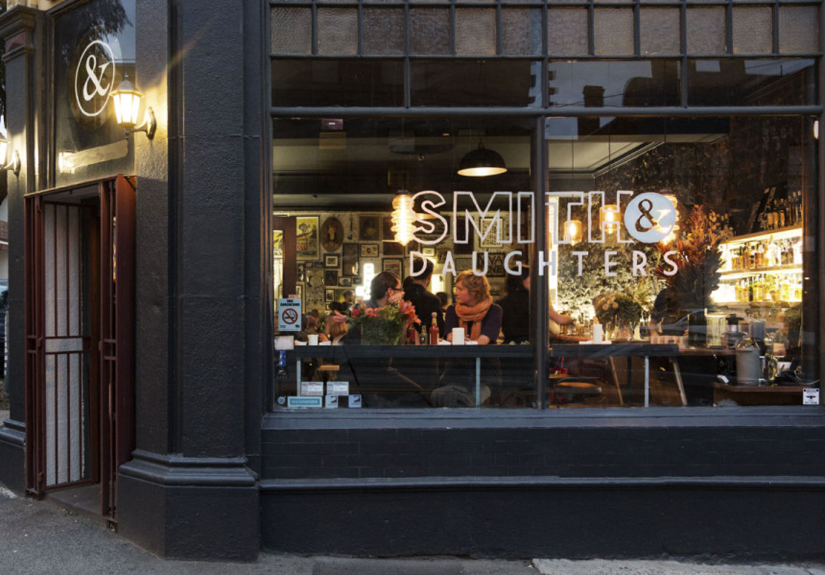 Smith & Daughters - Logo