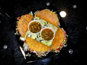 Smokinn Barbecue & Mexican - Logo