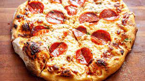 Smoky Crust. The Pizza Studio. - Logo