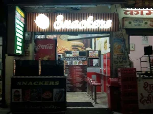 Snackers - Cover photo