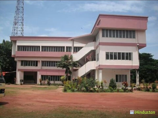 SN Trusts Central School - Logo